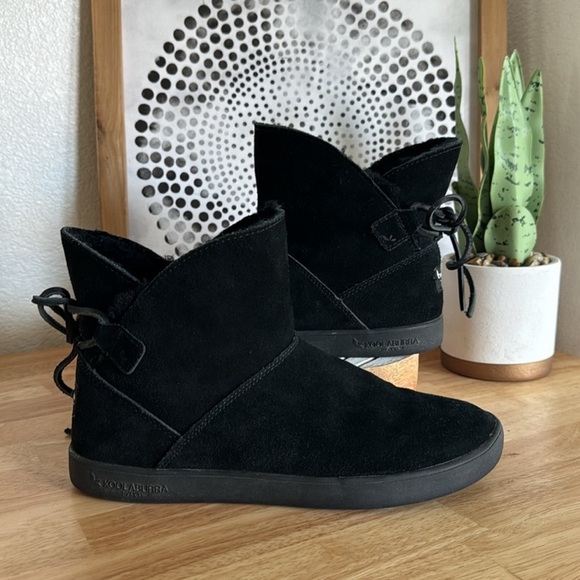UGG Koolaburra Womens Shazi Short Suede Ankle Cold Weather Boots Size 7 - Picture 1 of 12